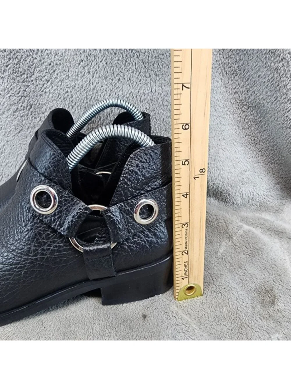 Kaanas Shoes Womens Size 6.5 Black Leather Morelia Harness Ankle Booties *Read*